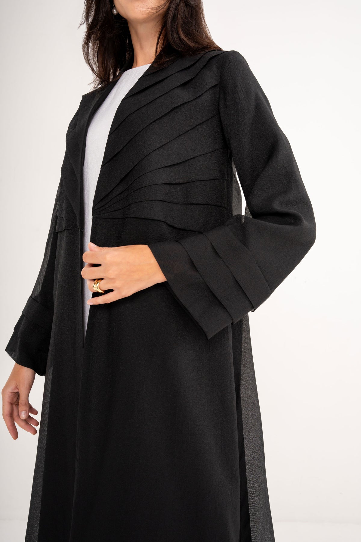 SAJA    |     BLACK