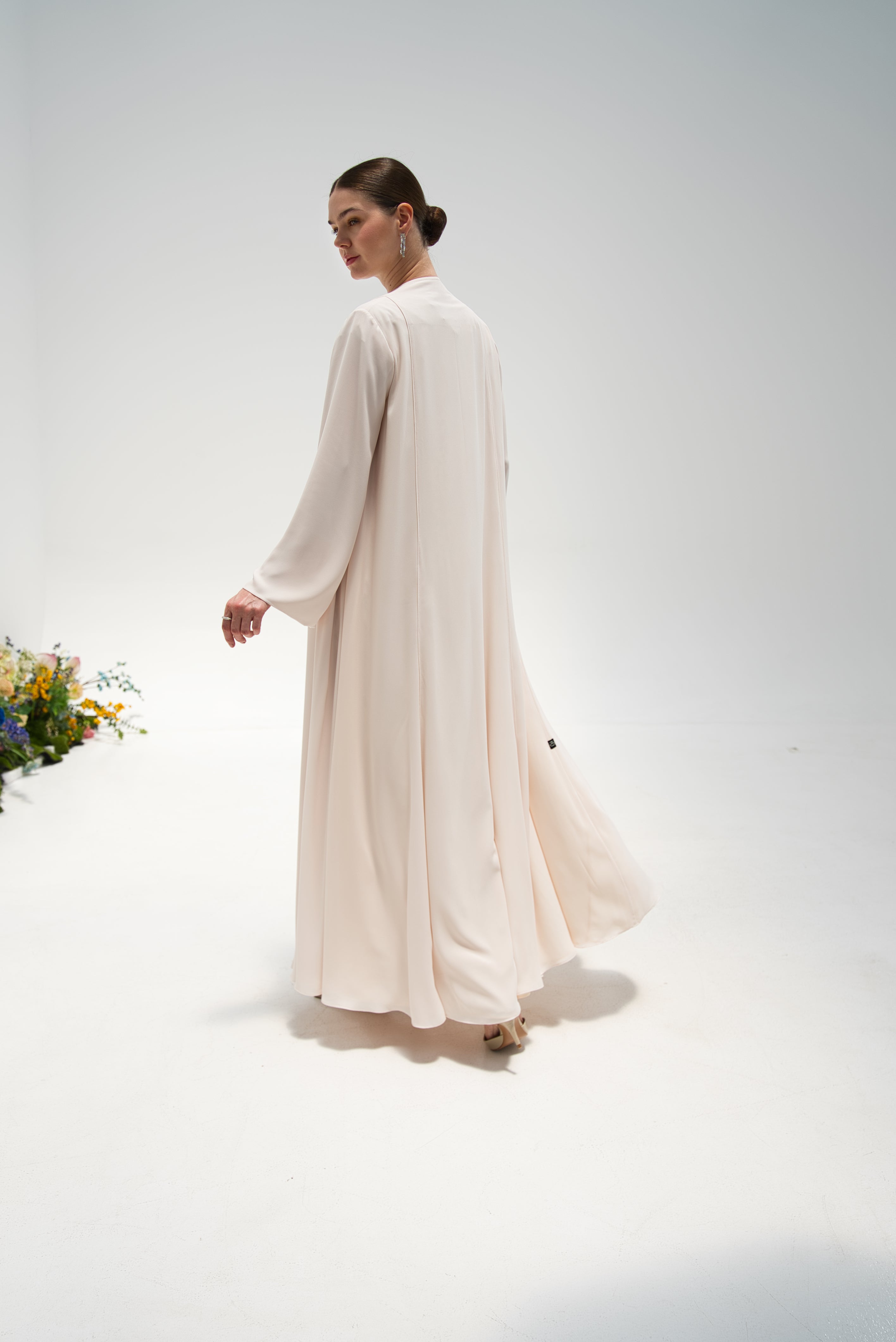 FLOW    |    IVORY