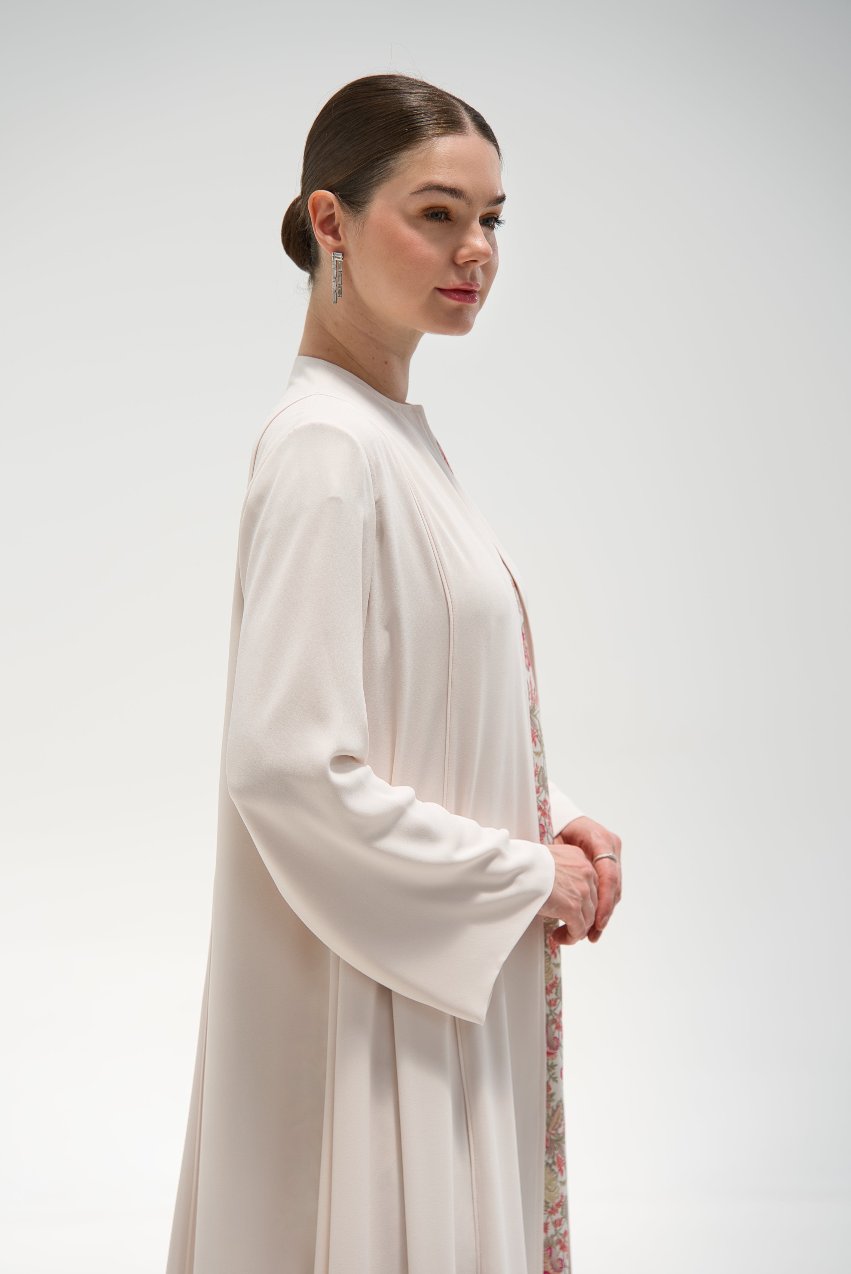 FLOW    |    IVORY
