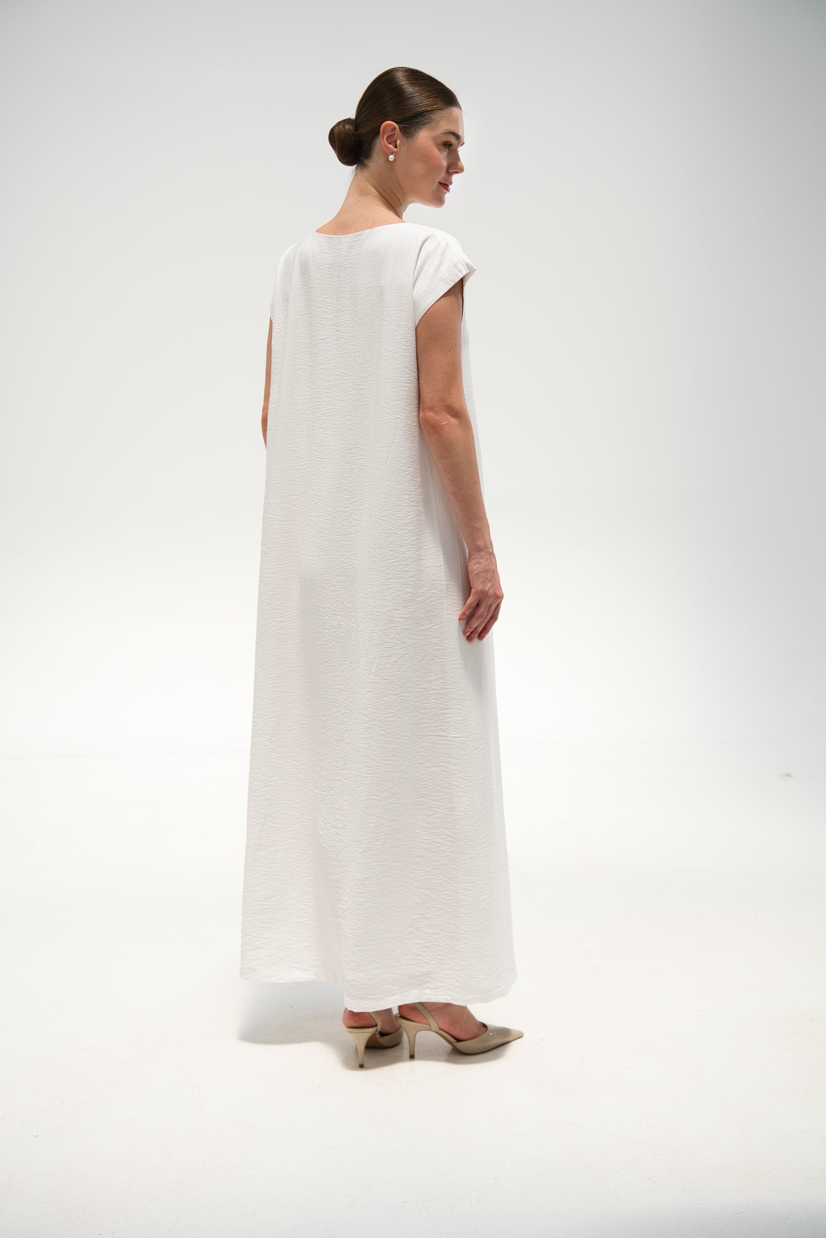 INNER DRESS   |   WHITE
