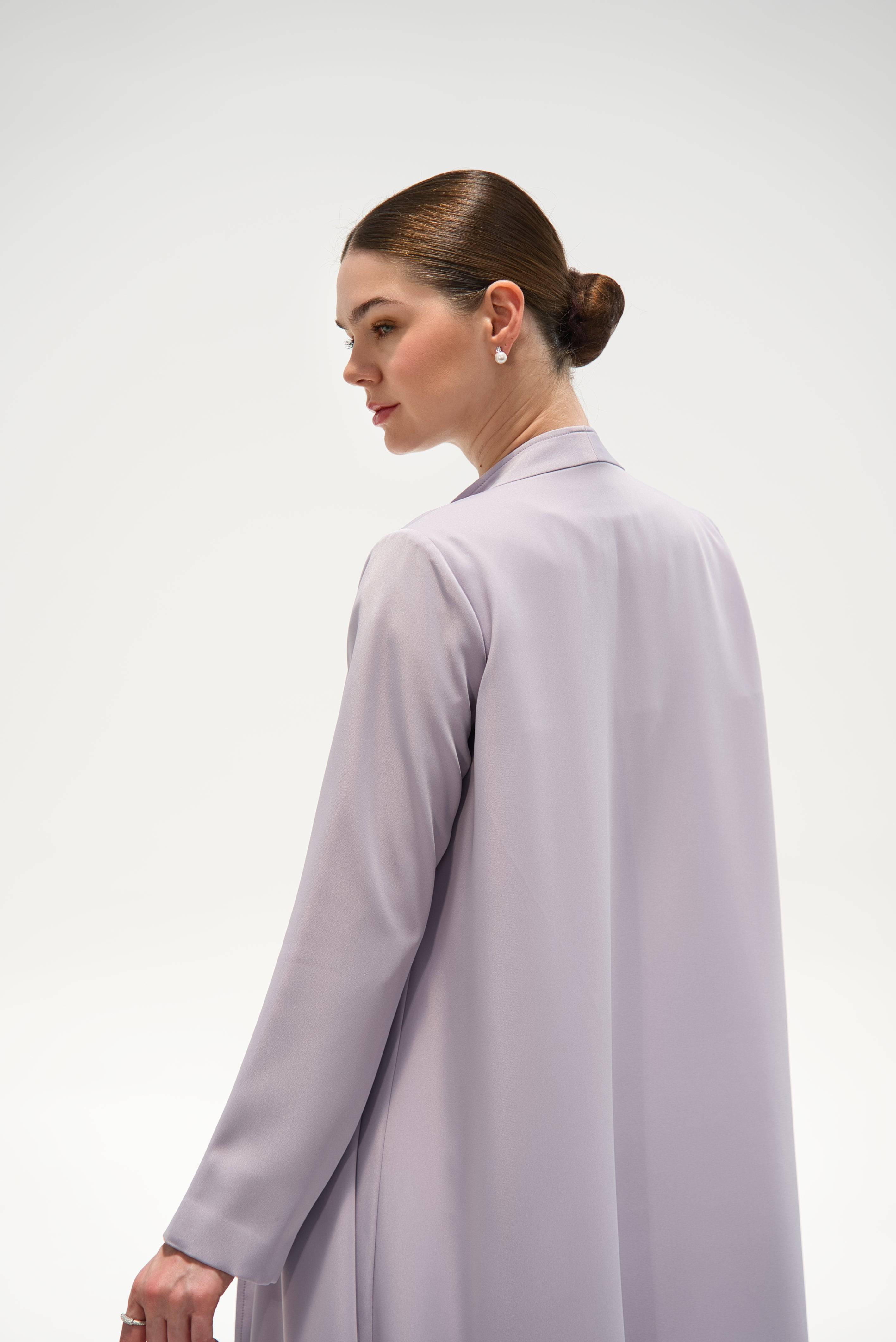 LULU    |    LAVENDER