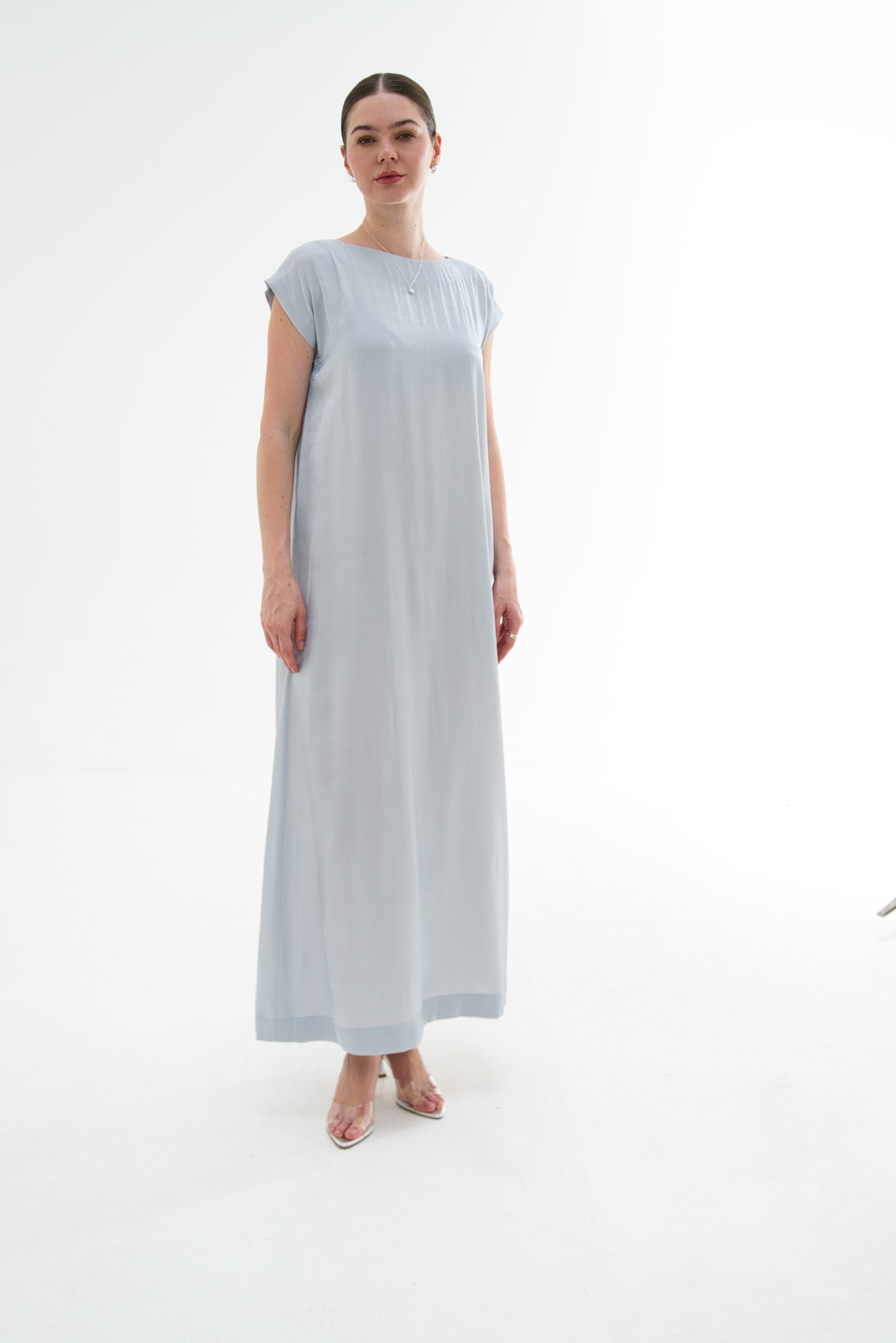 INNER DRESS  |  GLOOSY GREY