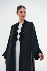 SARAY    |    BLACK