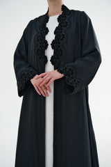 SARAY    |    BLACK